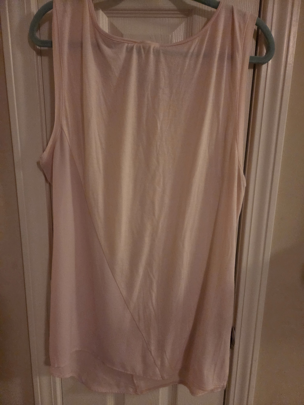 White House Black Market Pale Pink Sleeveless Tank